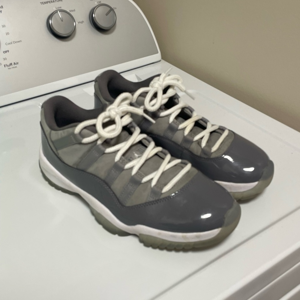 Air Jordan 11 Retro Low Cool Grey